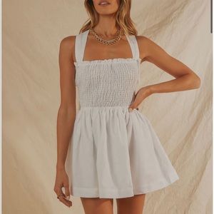 European towns mini white linen dress